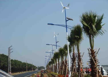 China Silberne horizontale Windkraftanlage 48V 1500W, Wind-Stromgenerator für Hauptgebrauch usine